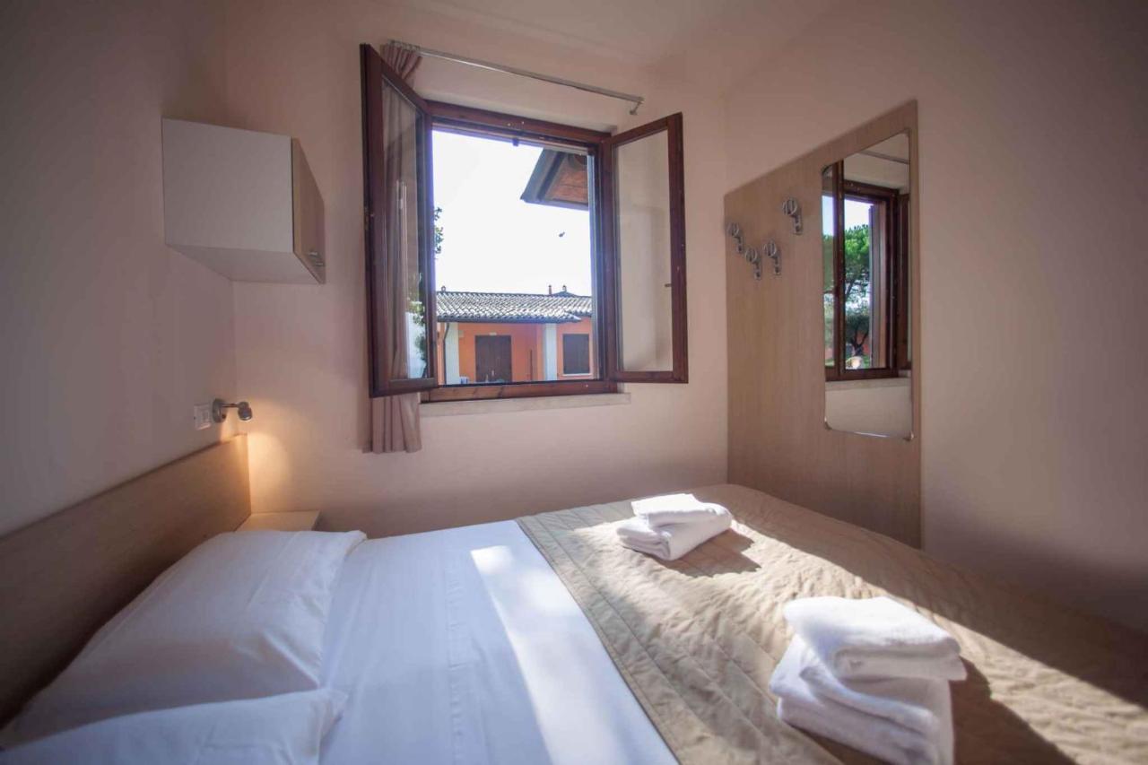 Holiday Homes In Sirmione/Gardasee 22174 エクステリア 写真